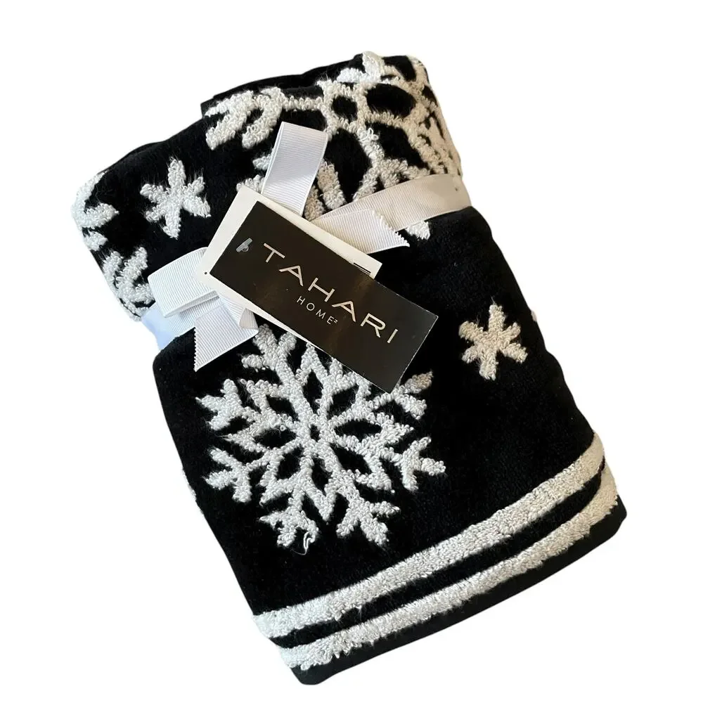 Tahari Christmas SNOWFLAKE Hand Towels 18x28 Coton Black & White Set of 2 New